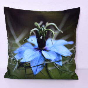 Kissen bedruckt mit Blumenmotiv - Träumen von Frieden